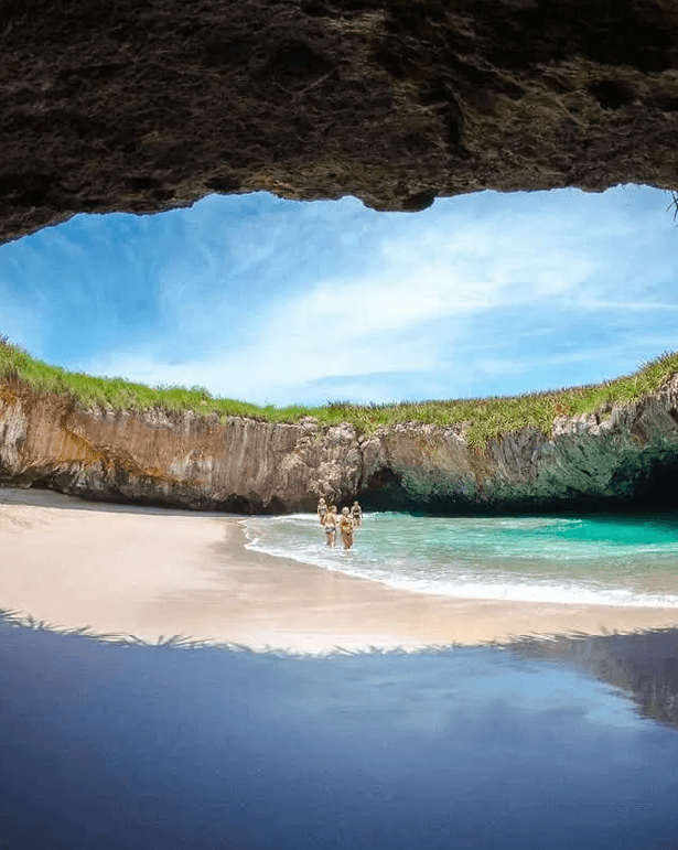Excursión a Islas Marietas en Catamarán